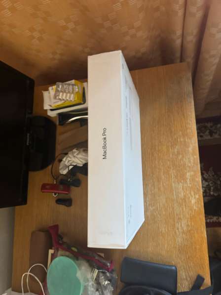 MacBook Pro M4, 16 inch, 48 GB/512MB в 