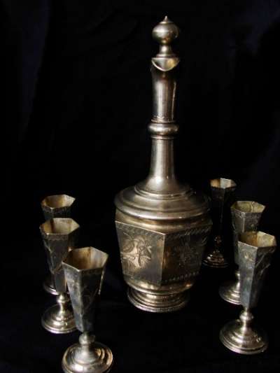 Старинный ликеро-водочный набор. Серебро, Россия, 1870-е гг в Санкт-Петербурге фото 10