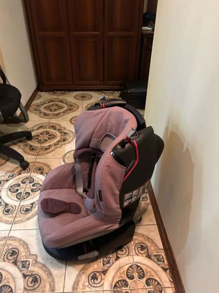 Детское автокресло Maxi Cosi в Москве фото 3