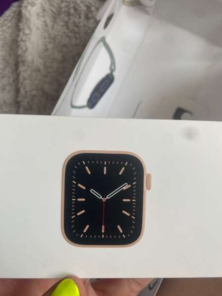 Apple Watch 6 НОВЫЕ в коробке в пленке в Екатеринбурге