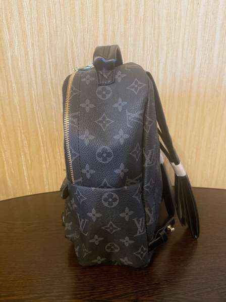 Рюкзак Louis Vuitton чёрный в Волгограде фото 5