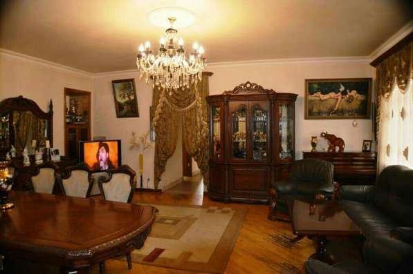 Пятикомнатная квартира в Ереване в фото 10