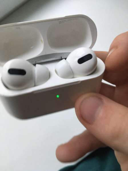 AIR PODS PRO