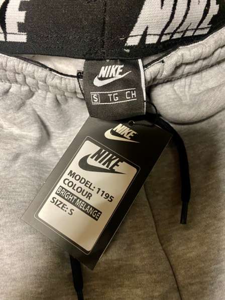 Тёплые зимние штаны Nike в Москве фото 3