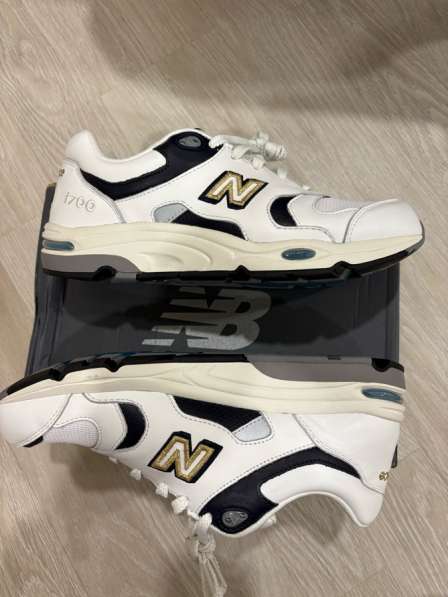 Кроссовки в Москве фото 6