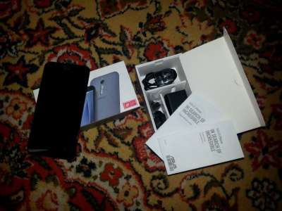 сотовый телефон Asus ZenFone 2 ZE551ML