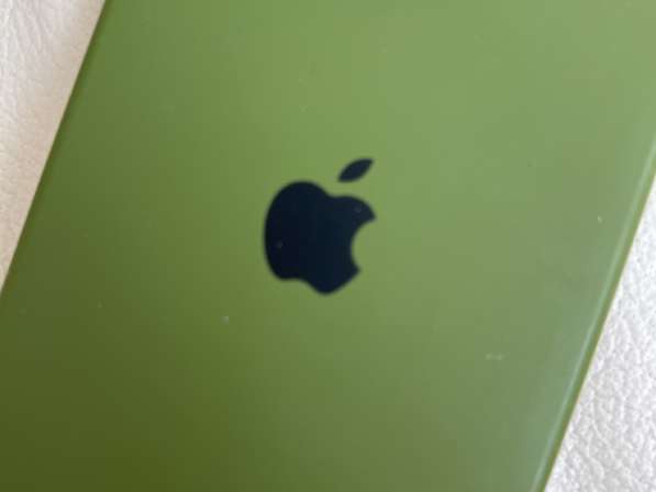 Чехол для iPhone 13 pro Тёмно-Зелёный в Калининграде