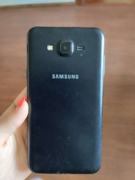 Продам Samsung Galaxy G7 Neo