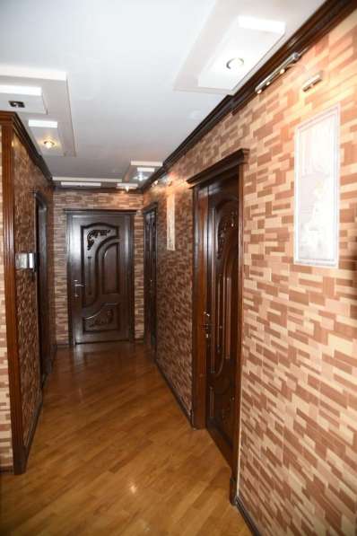 Сдаётся 3 комнатная квартира в центре города Баку в фото 13