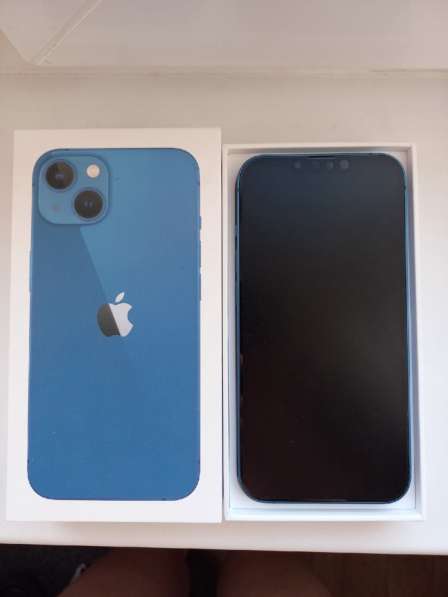 Продам iPhone 13 256Gb