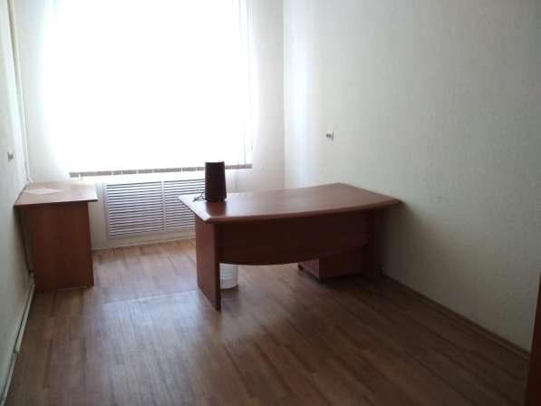 Собственник сдаст офис 33м2 в Красноярске фото 8
