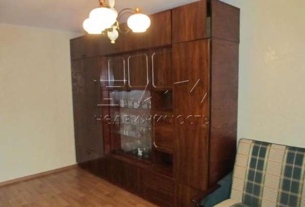 Сдам однокомнатную квартиру в Санкт-Петербурге. Жилая площадь 36 кв.м. Этаж 2. в Санкт-Петербурге фото 3