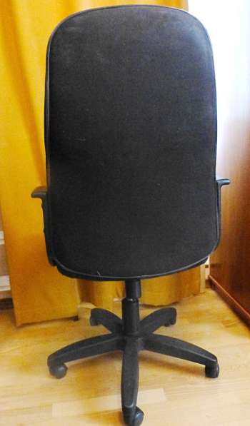 Продам компьютерное кресло руководителя в Красногорске фото 3