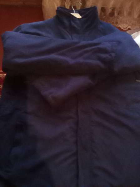Куртка демисезонная мужская тёмного синего цвета в Нижнем Новгороде