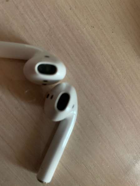 Airpods 1