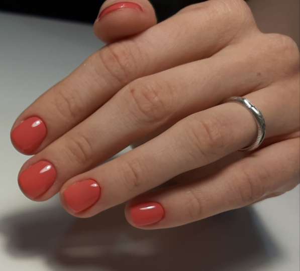 Маникюр в Омске