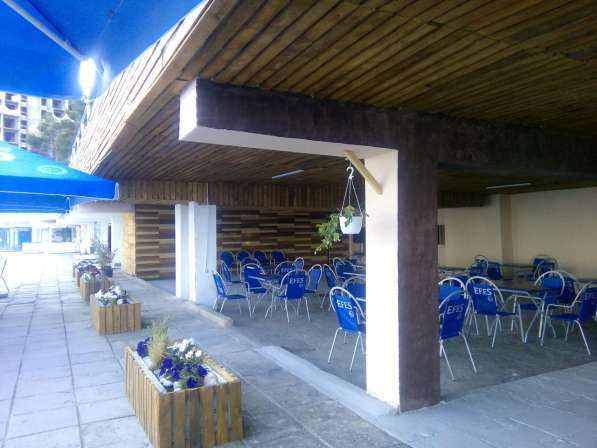 ПЛЯЖ"SOLYARIUS"(кафе, танцпол, пляж) в Ялте