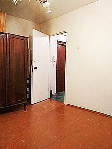 2 комнатная квартира в Жодино, кирпичный дом, зелёный двор в фото 8