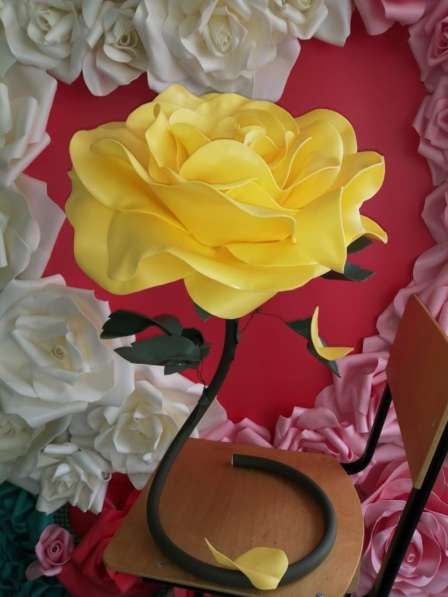 Торшеры -цветы ручной работы в Туапсе