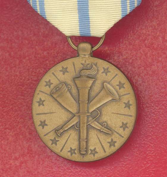 США медаль За службу в резерве вооружённых сил Нац Гвардия