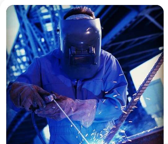 Срочно! Требуются сварщики и монтажники в г. Алексин в Москве