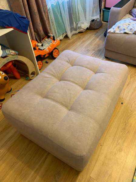 Продам диван, пуф в Санкт-Петербурге