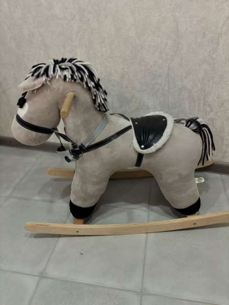 Качалка лошадь