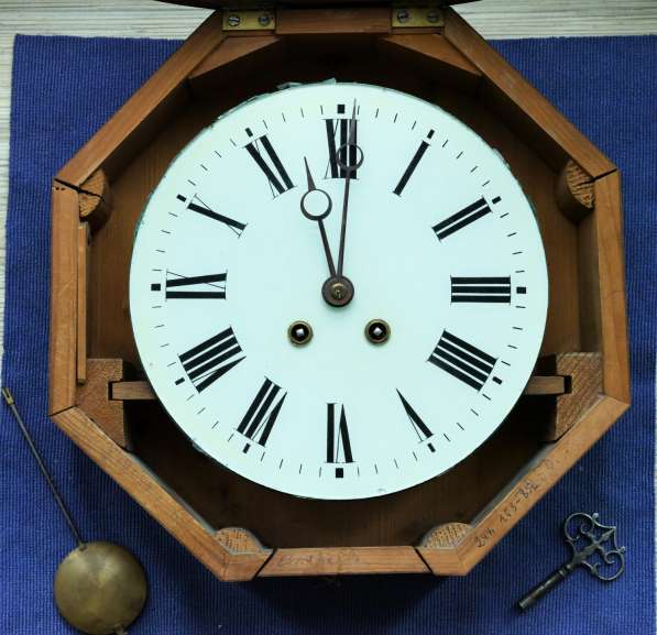 Часы настенные кабинетные в Санкт-Петербурге фото 9