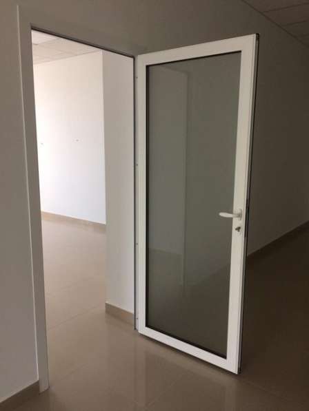 Алюминиевые двери в Краснодаре фото 29