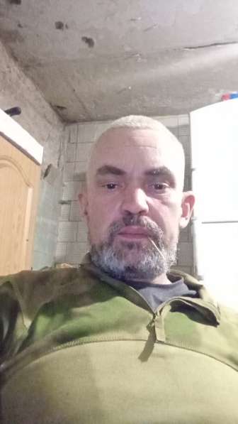 Игорь, 43 года, хочет пообщаться