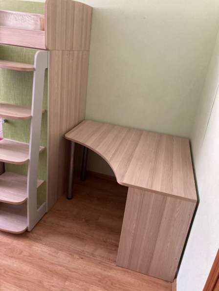 Продам детская мебель:кровать, матрац, комод, пенал, стол. С в Артеме фото 5