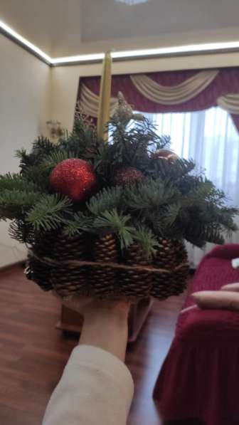 Композиция из живой ели в Москве фото 14