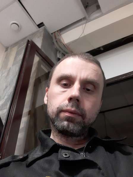 Алексей, 42 года, хочет пообщаться