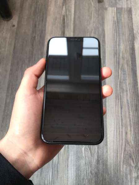 Телефон iPhone XR black в Первоуральске