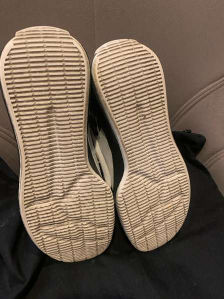 Кроссовки Adidas в Москве