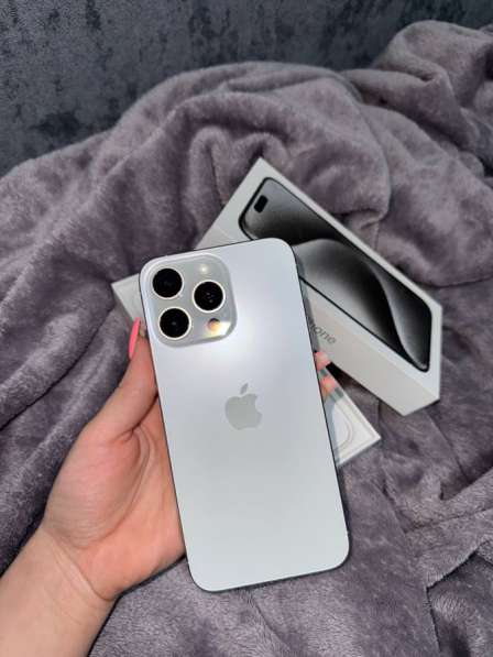 IPhone 15 pro max 256g