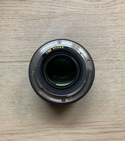 Объектив Canon в Москве