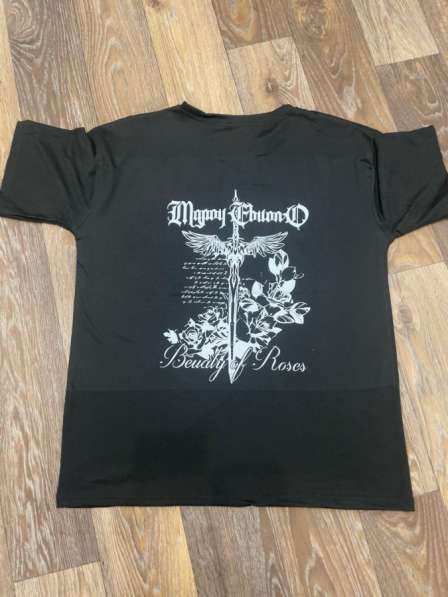 Одежда-футболка в Новосибирске