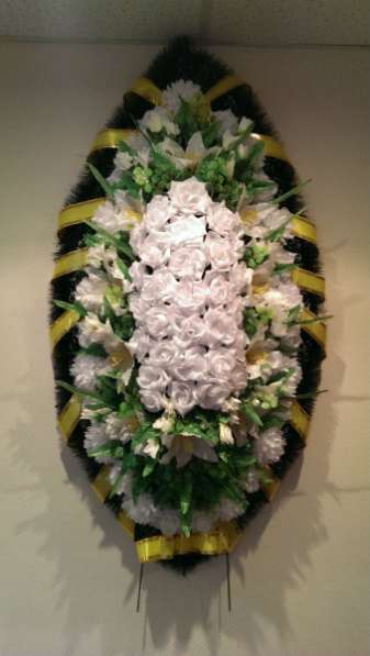 Венки Траурные в Москве фото 4