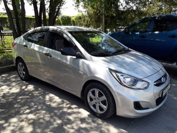 Аренда автомобиля с водителем в фото 3