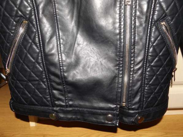 Шикарная новая курточка косуха кожанка утепленная в фото 6