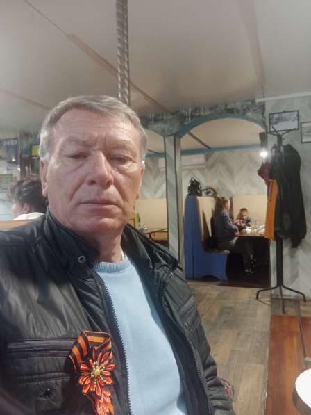 Самойлов Владимир Васильевич, 62 года, хочет пообщаться в Армянске