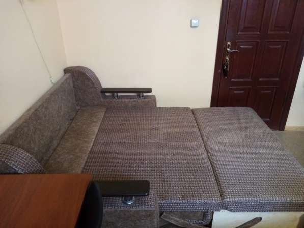 Продаю диван в Сочи