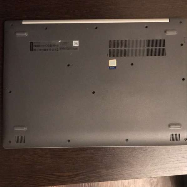 Ноутбук Lenovo ideapad 330-17AST в Москве фото 8