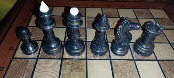 Новый шахматный стол из массива дуба в фото 8