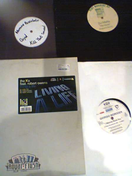 Toshiba Satellite L300-129 Поддон ноутбука в Москве фото 26