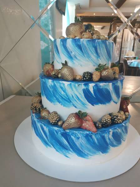 Торты и десерты на заказ в Москве