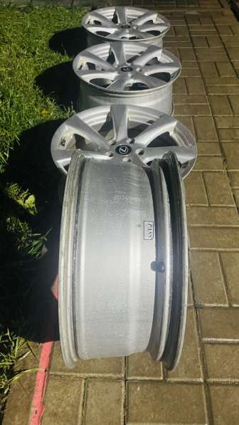 Комплект дисков Лексус в Казани