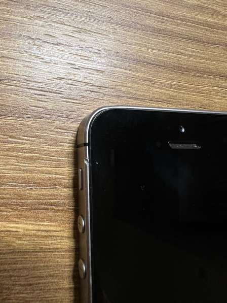 Айфон SE в Москве фото 3
