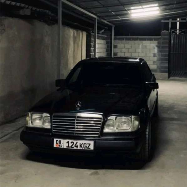 Продаю 124 мерс, продажав Москве